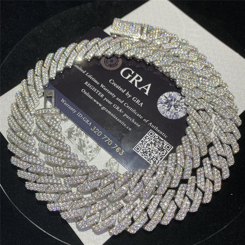 Round Brilliant Cut Moissanite Cuban Chain